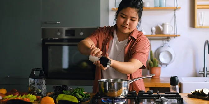 Does cooking at home reduce dementia risk? New 2026 study says yes - and the worse you cook, the better